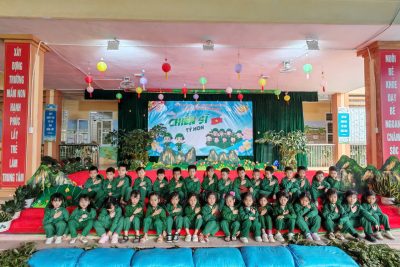 Cô và trò trường mầm non Tượng Lĩnh chào mừng kỷ niệm 81 năm ngày thành lập quân đội nhân dân Việt Nam 22/12 (1944 – 2025)